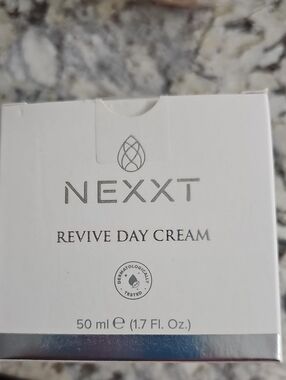 NIB NEXXT Revive Day Cream 1.7 Fl. Oz